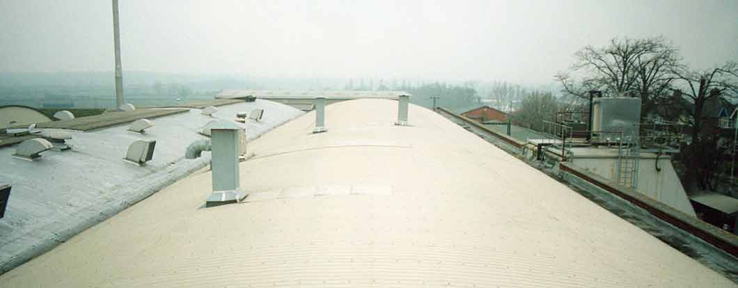 metal sheeting roof
